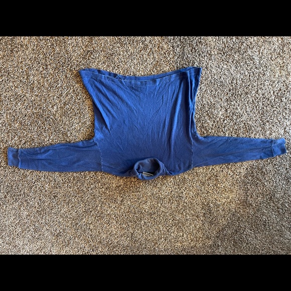 3 Vintage Size Medium Turtle necks - Picture 6 of 7